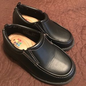 Toddler Boy Dress Shoes. Size 8
